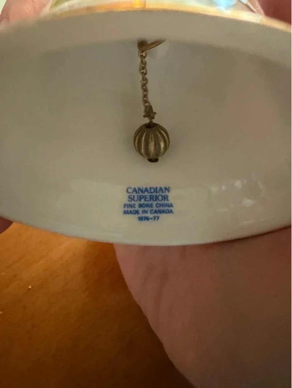 Bell Canadian Superior Fine Bone China 1976-77 farmhouse/CottageCore